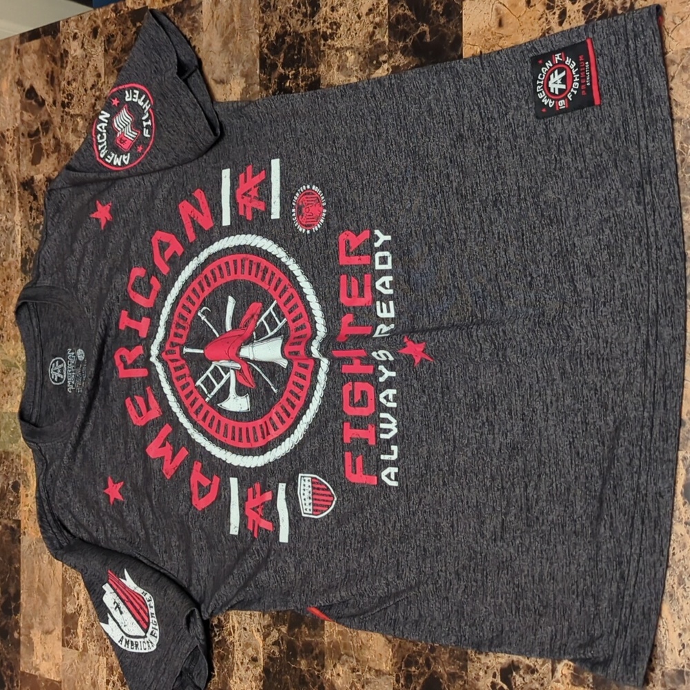 Men's Large American Fighter Shirt